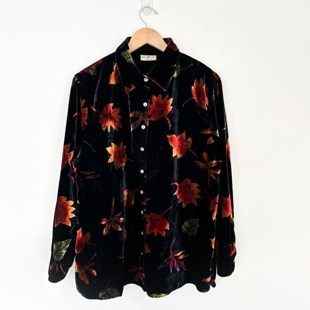 White Stag Vintage Women’s Velvet All Over Print Fall Leaves Novelty Collared Bu